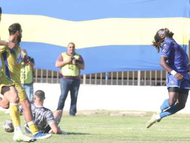 CT-Quarts : JS Omrane - Espérance de Tunis 0-1