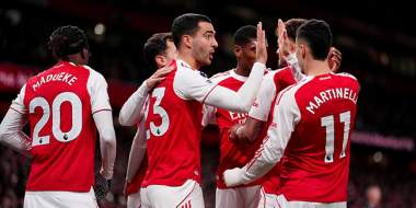 Arsenal reprend une large avance sur Manchester City, Naples très proche de la sortie en Coupe d'Italie