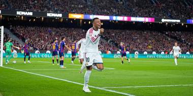 Liga : Le Real Madrid remporte le Clasico devant le FC Barcelone et relance la course au titre
