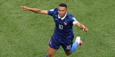 Mondial 2026 : La France s'impose face au Paraguay et rejoint le Maroc en quarts de finale