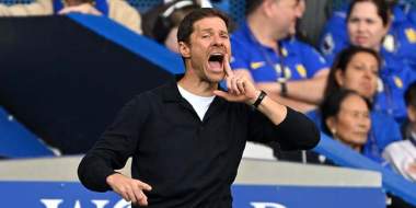 Xabi Alonso réussit ses débuts avec Chelsea, Côme surprend Naples