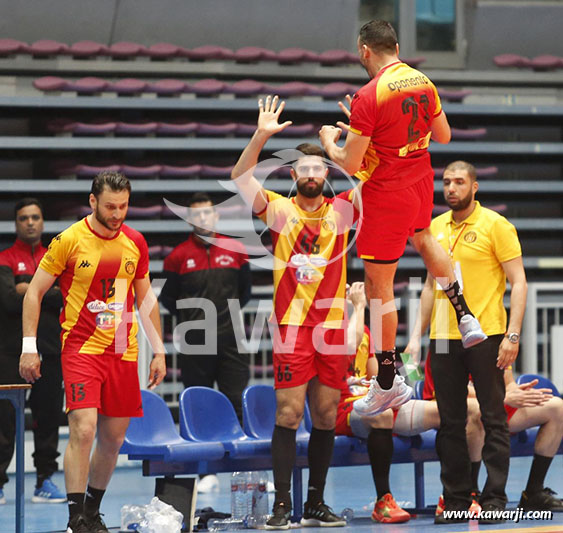 Handball/CT Espérance de Tunis-Club Africain 28-26