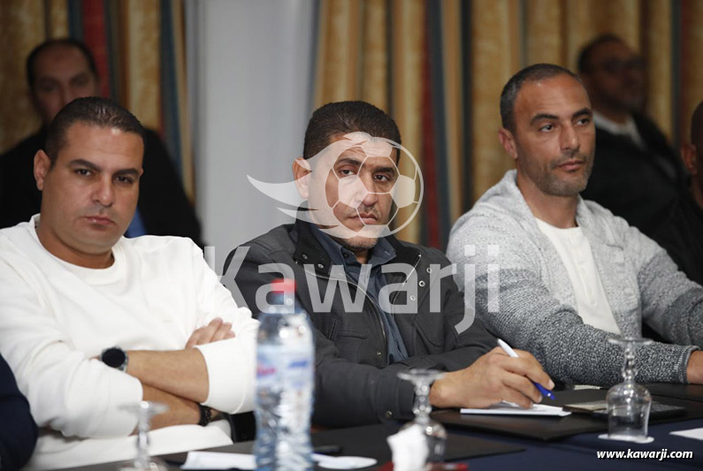 Réunion de la Direction Nationale d'Arbitrage avec les clubs de la Ligue 1