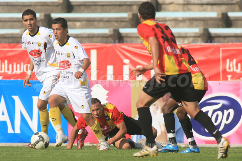 [2009-2010 L1-J24] EST-CAB 2-4