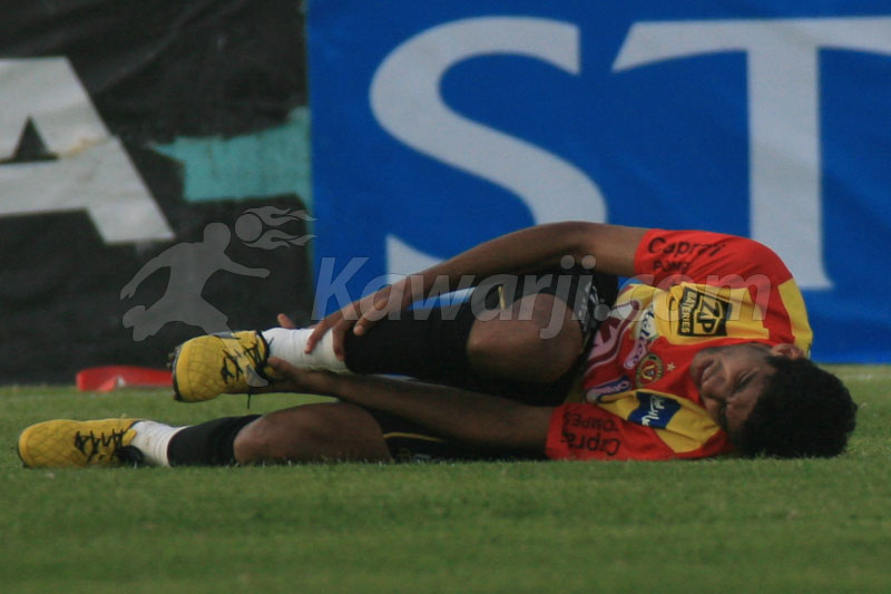 [2009-2010 L1-J25] CA-EST 0-0