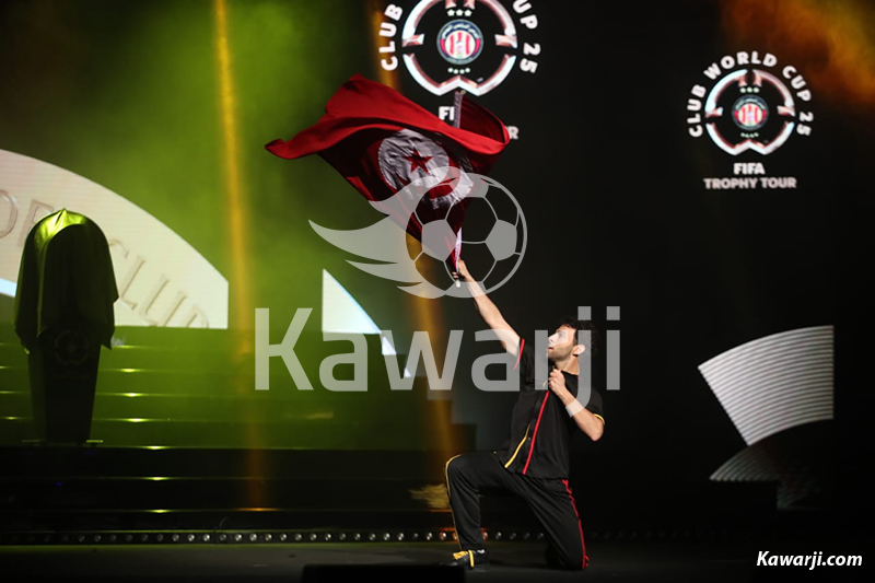 Présentation du trophée de la Coupe du Monde des Clubs 2025 en Tunisie