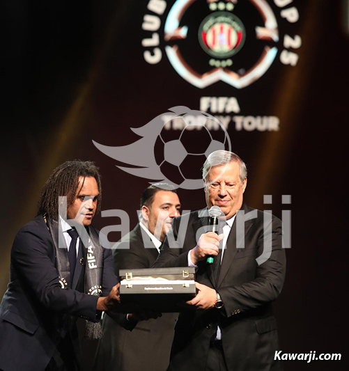 Présentation du trophée de la Coupe du Monde des Clubs 2025 en Tunisie