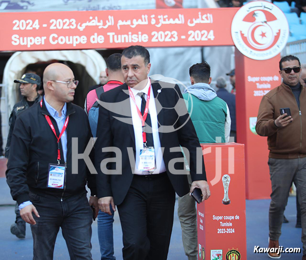 Le trophée de la Coupe du Monde des Clubs 2025 au stade Hamadi Agrebi de Rades