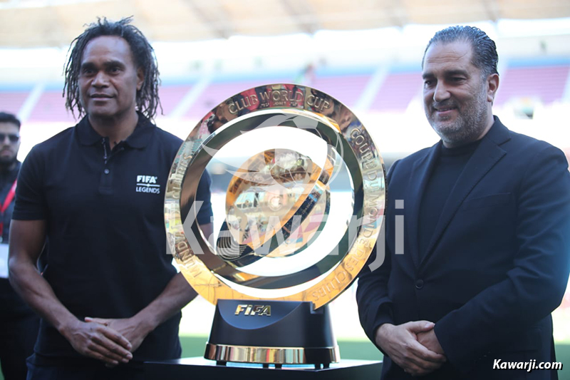 Le trophée de la Coupe du Monde des Clubs 2025 au stade Hamadi Agrebi de Rades