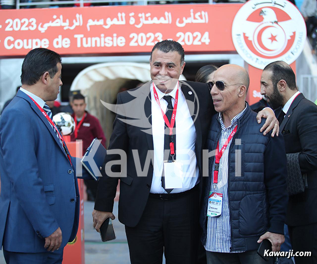 Le trophée de la Coupe du Monde des Clubs 2025 au stade Hamadi Agrebi de Rades