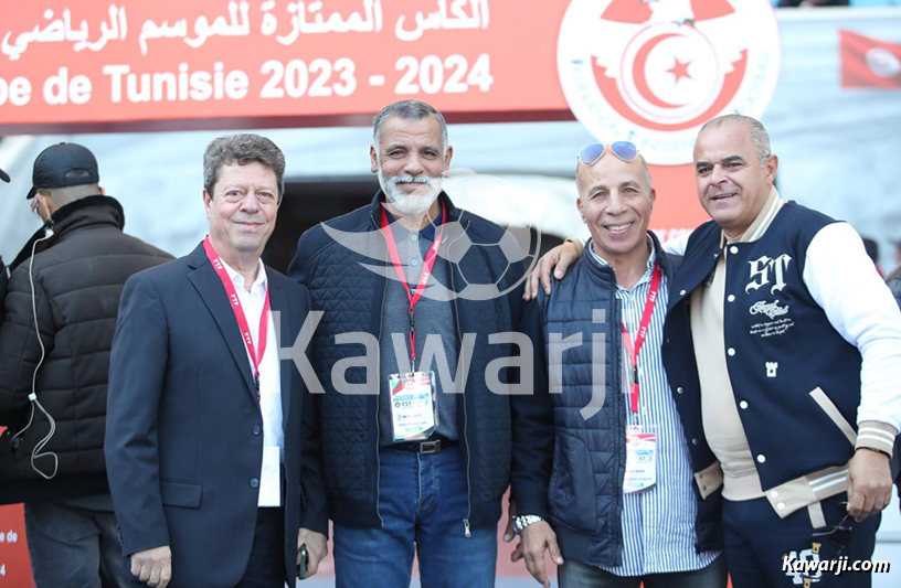 Le trophée de la Coupe du Monde des Clubs 2025 au stade Hamadi Agrebi de Rades