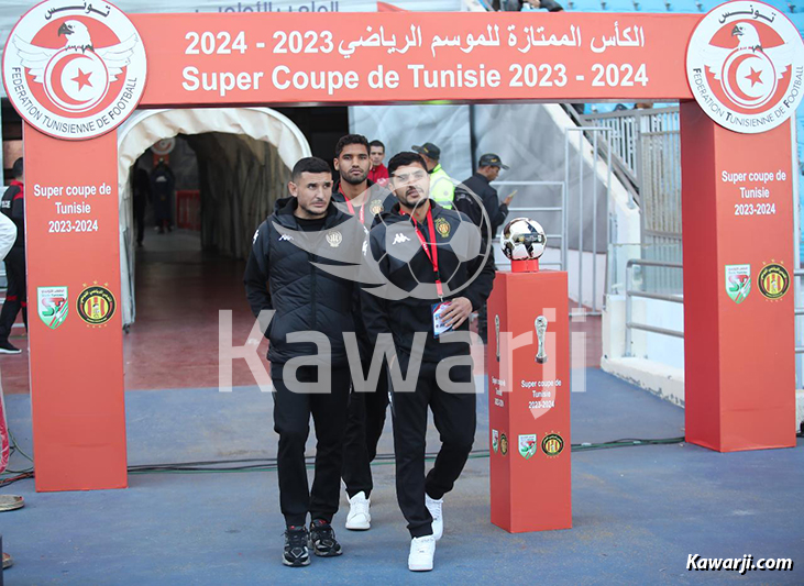 Le trophée de la Coupe du Monde des Clubs 2025 au stade Hamadi Agrebi de Rades