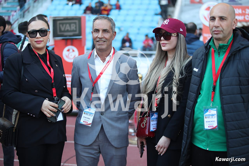Le trophée de la Coupe du Monde des Clubs 2025 au stade Hamadi Agrebi de Rades
