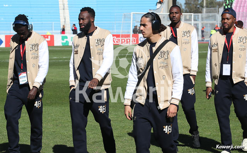 Le trophée de la Coupe du Monde des Clubs 2025 au stade Hamadi Agrebi de Rades