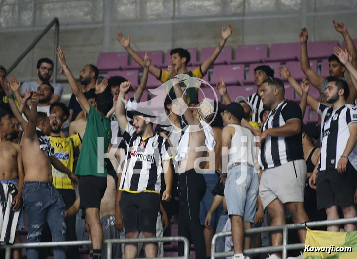 Handball/Finale Coupe Espérance de Tunis - CS Sakiet Ezzit 28-21