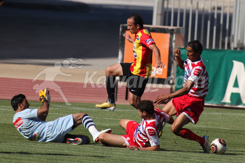 [2010-2011] L1-J22 EST-CA 2-1