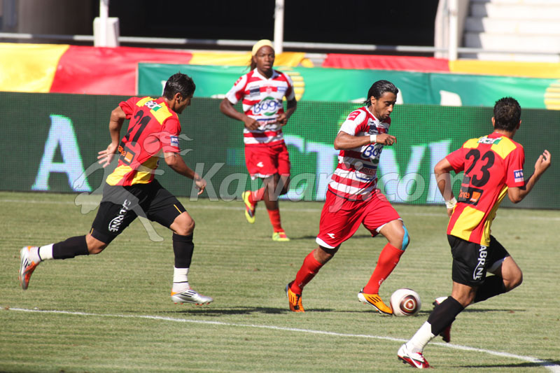 [2010-2011] L1-J22 EST-CA 2-1