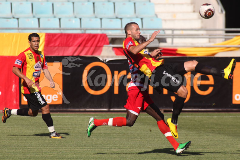 [2010-2011] L1-J22 EST-CA 2-1