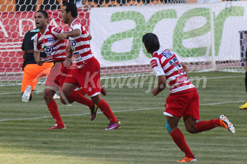 [2010-2011] L1-J22 EST-CA 2-1