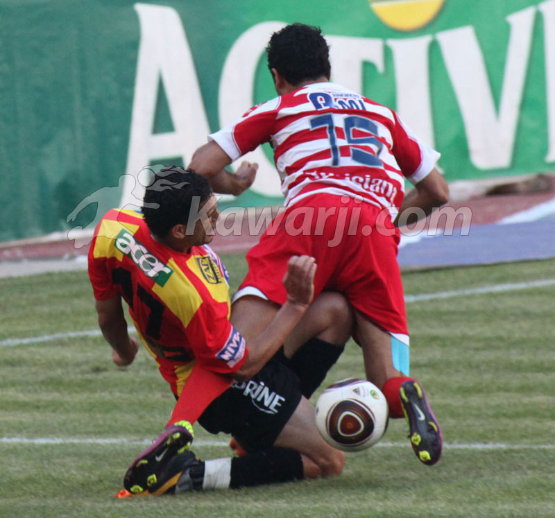 [2010-2011] L1-J22 EST-CA 2-1