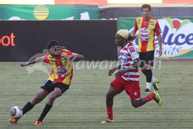 [2010-2011] L1-J22 EST-CA 2-1