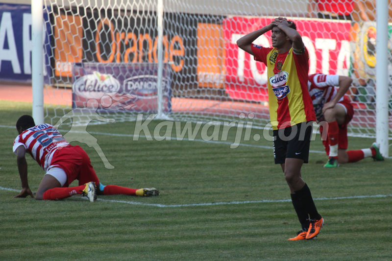 [2010-2011] L1-J22 EST-CA 2-1