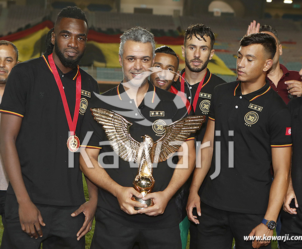 [Ligue 1] Remise du trophée de Champion pour l'Espérance de Tunis
