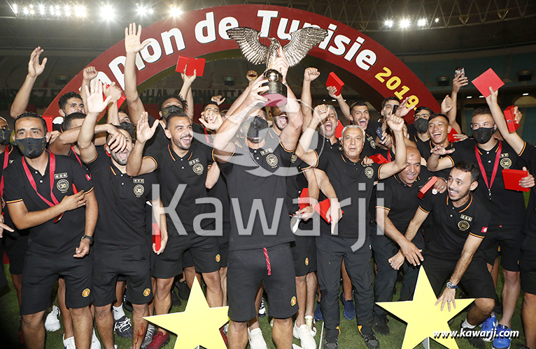 [Ligue 1] Remise du trophée de Champion pour l'Espérance de Tunis