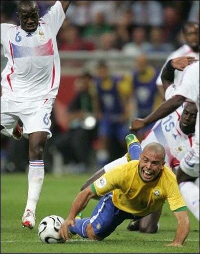 [CM 2006] Sélection des actions de Jeu